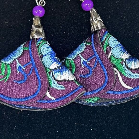 NWOT Xinyao Handmade Mexican Dangle Earrings Women's Blue Embroidered Floral - Picture 7 of 7